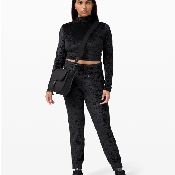 Lululemon All Aligned Mock Neck Long Sleeve Shirt *crushed velvet - Picture 6 of 11